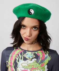 New Girl Order EMBROIDERED BERET WITH YING & YANG SYMBOL - GREEN Tops