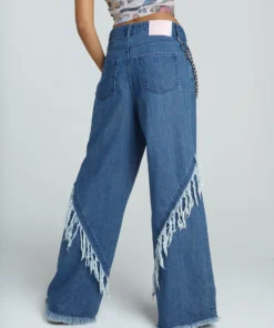 New Girl Order NEW IN FRAY JEANS