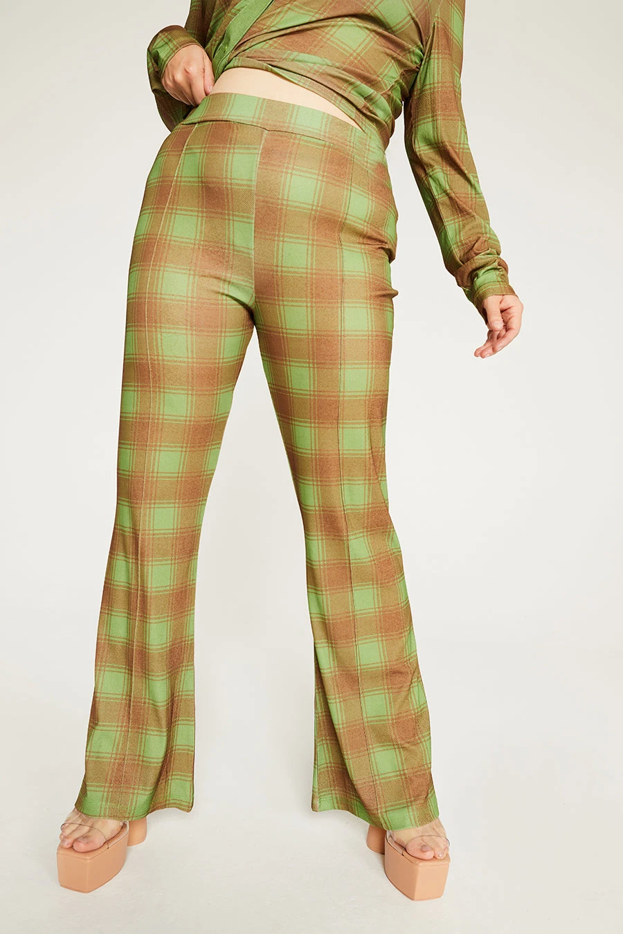 New Girl Order Tops GREEN ALL OVER PRINT CHECK FLARES CURVE 3 New Girl Order Tops GREEN ALL OVER PRINT CHECK FLARES CURVE