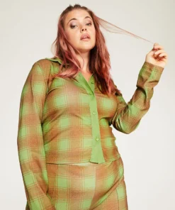 New Girl Order ALL OVER PRINT CHECK SHIRT CURVE