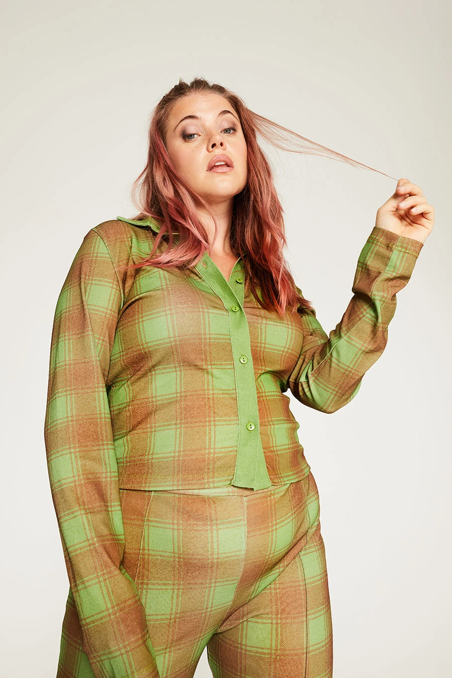 New Girl Order ALL OVER PRINT CHECK SHIRT CURVE 1 New Girl Order ALL OVER PRINT CHECK SHIRT CURVE