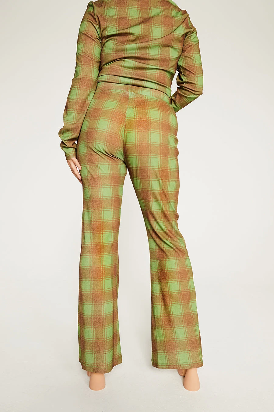 New Girl Order Tops GREEN ALL OVER PRINT CHECK FLARES CURVE 5 New Girl Order Tops GREEN ALL OVER PRINT CHECK FLARES CURVE