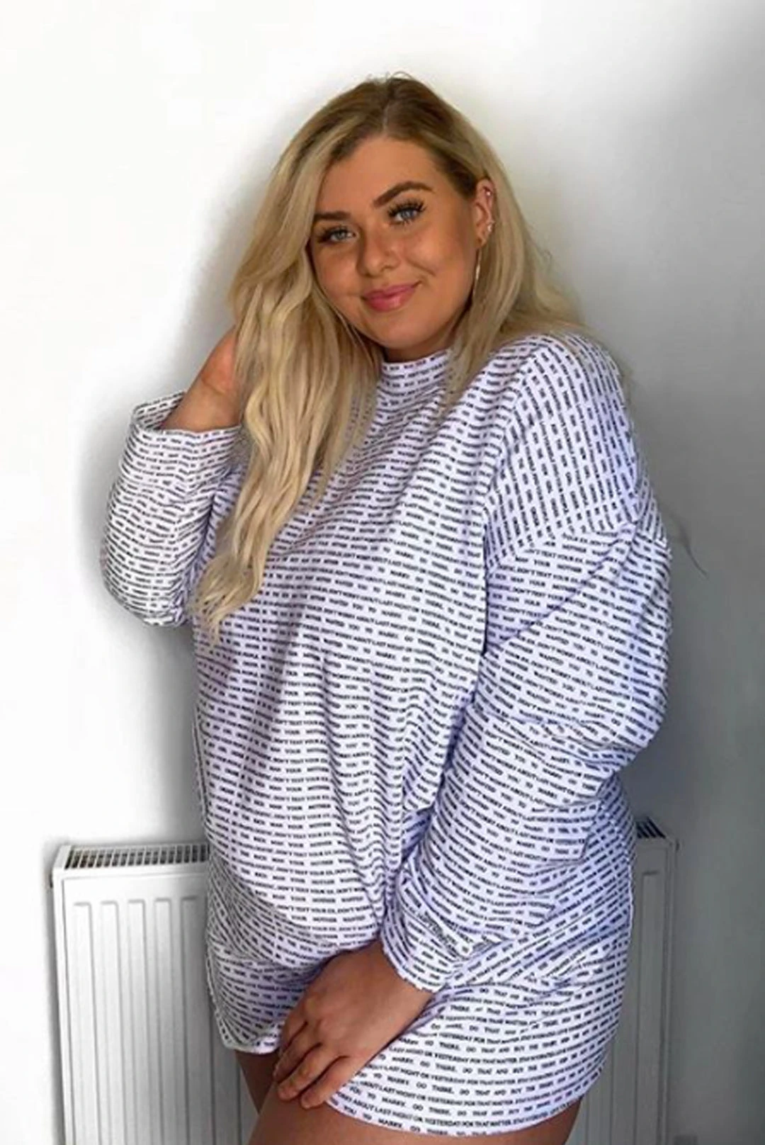 New Girl Order Tops Manifesto Repeat Sweatshirt Dress Curve 2 New Girl Order Tops Manifesto Repeat Sweatshirt Dress Curve